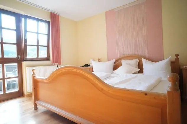 Tek Büyük Yataklı Oda, Balkon