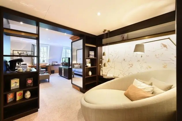 Deluxe Oda (Boutique)