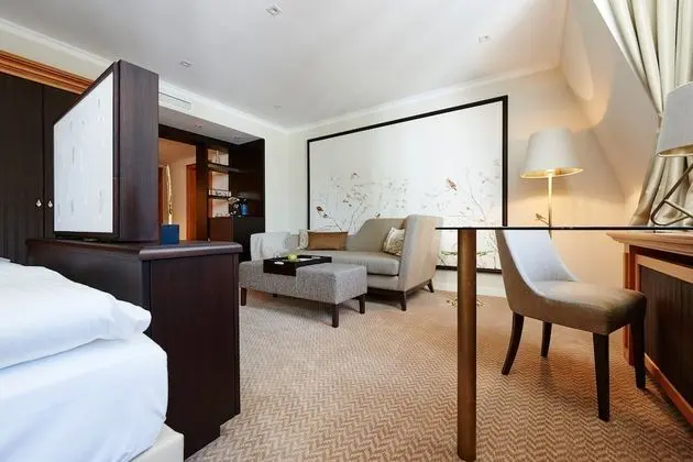 Junior Süit, Bahçe Manzaralı