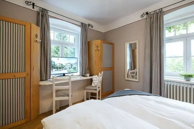 Basic Tek Büyük Yataklı Oda, Bahçe Manzaralı (Kabinett)