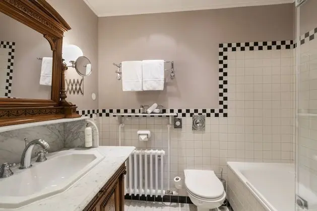 Classic Tek Büyük Yataklı Oda, Bahçe Manzaralı (Landhaus)