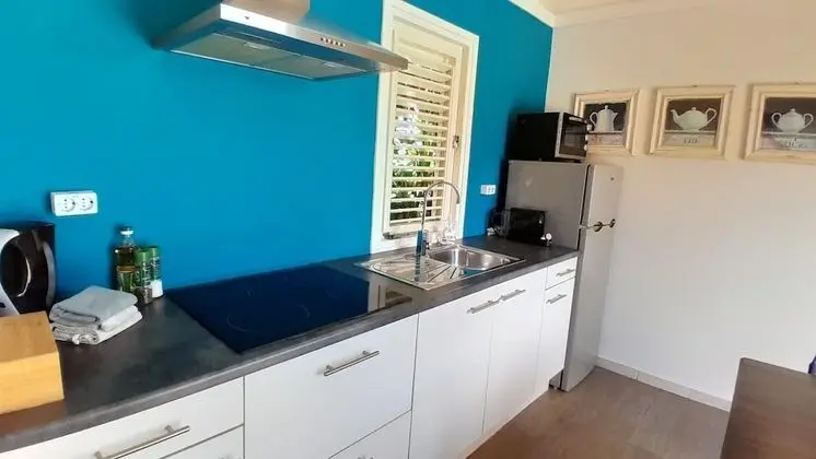 Standard Apart Daire, 1 Yatak Odası, Mutfak, Havuz Manzaralı