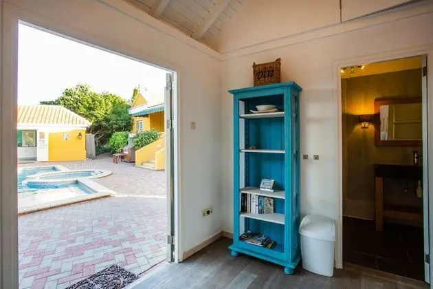 Standard Apart Daire, 1 Yatak Odası, Mutfak, Havuz Manzaralı