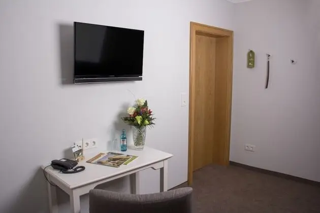 Comfort Tek Büyük Yataklı Oda (Haupthaus)