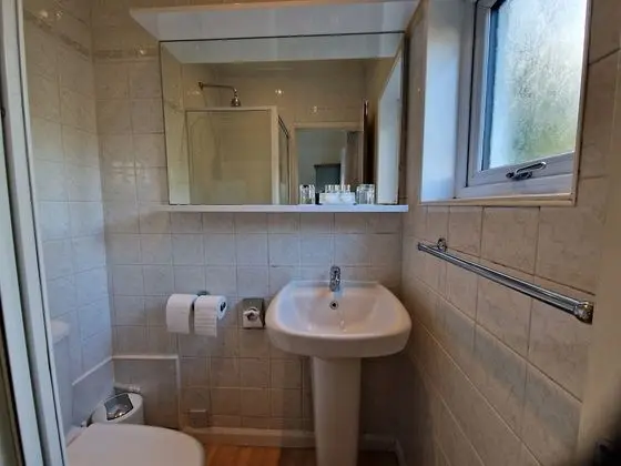 Tek Büyük Yataklı Oda (Double En-suite Room)