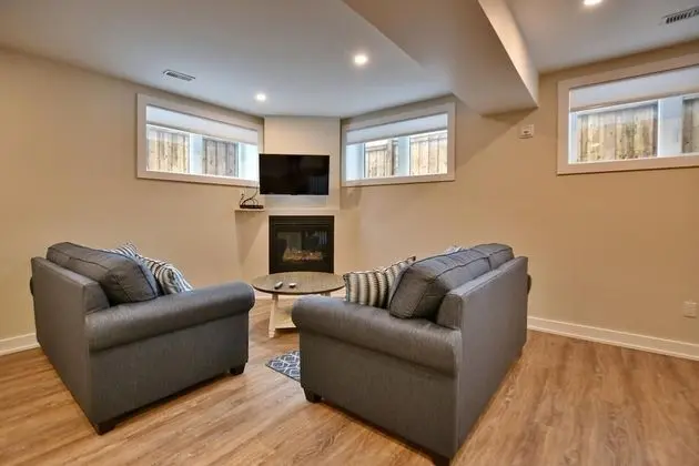 2 Bed /2 Bath Suite