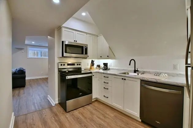 2 Bed /2 Bath Suite