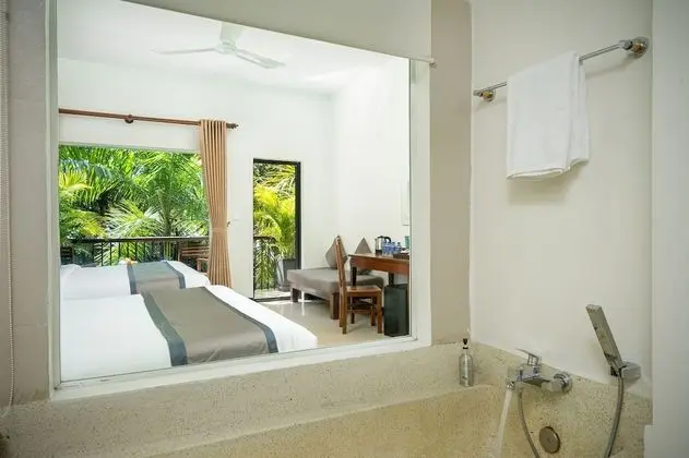 Double Twin Room, Pool View