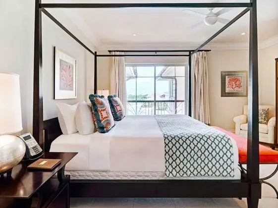 1 Bedroom Butler Beachfront Villa Suite