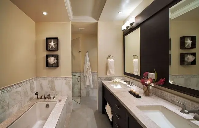 3 Bedroom Butler Beachfront Villa Suite with Plunge Pool