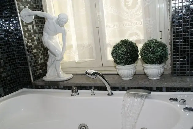 Deluxe Süit, Jakuzi