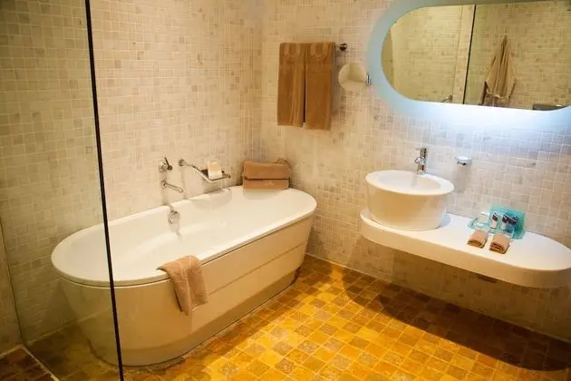 Deluxe Tek Büyük Yataklı Oda, Deniz Manzaralı