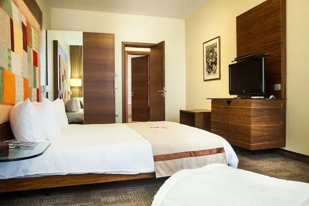 Deluxe Tek Büyük Yataklı Oda, Şehir Manzaralı