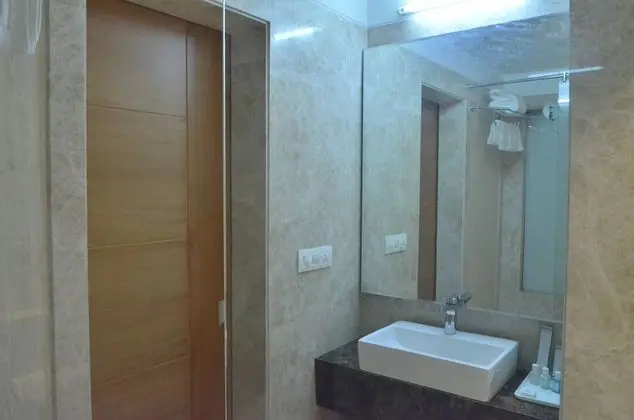 Deluxe Tek Büyük veya İki Ayrı Yataklı Oda, 1 Yatak Odası