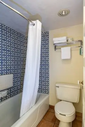 Comfort Oda, 2 Büyük (Queen) Boy Yatak, Sigara İçilmez