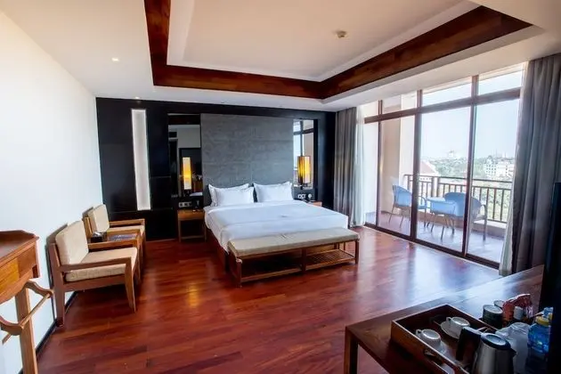 Superior Tek Büyük Yataklı Oda, 1 Yatak Odası, Balkon, Şehir Manzaralı