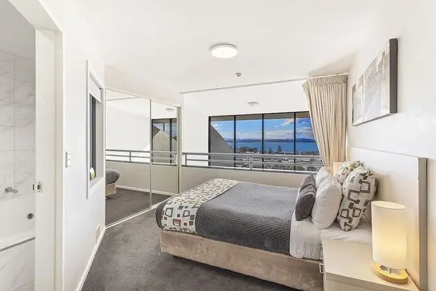 Deluxe Çatı Katı (Loft), 2 Yatak Odası, Mutfak, Koy Manzaralı