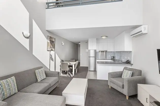 Deluxe Çatı Katı (Loft), 2 Yatak Odası, Mutfak, Koy Manzaralı