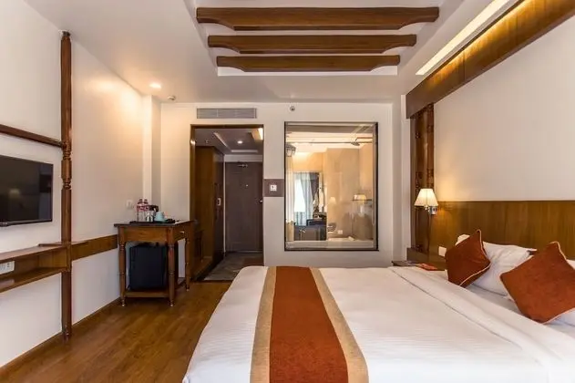 Deluxe Tek Büyük veya İki Ayrı Yataklı Oda