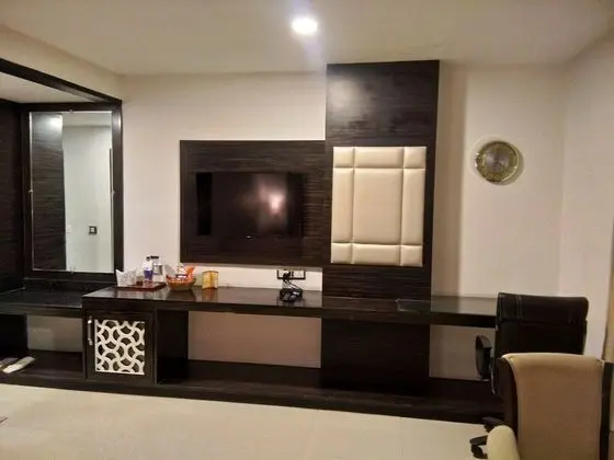 Superior Oda, Şehir Manzaralı