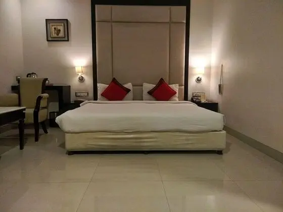 Superior Oda, Şehir Manzaralı