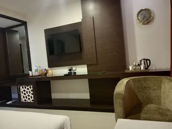 Superior Oda, Şehir Manzaralı