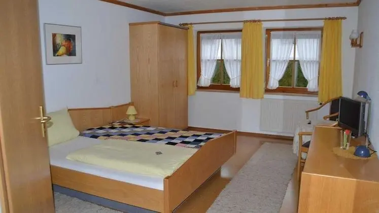 Tek Büyük Yataklı Oda, 1 Yatak Odası