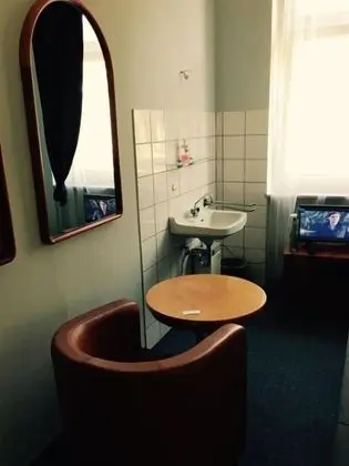 Economy Tek Kişilik Oda, Ortak Banyo