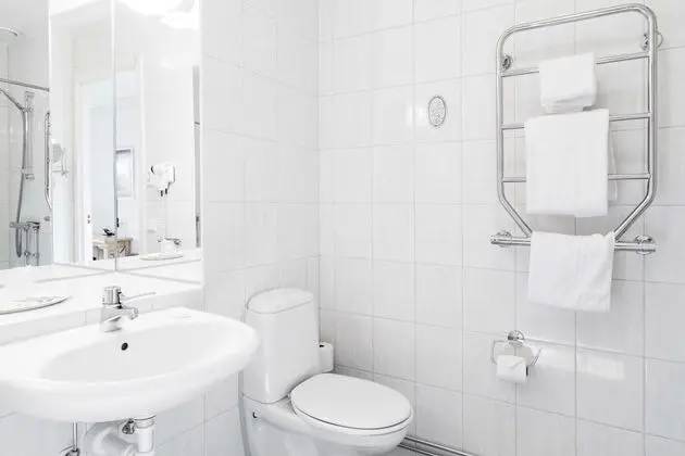 Standard Oda, 1 En Büyük (King) Boy Yatak ve Çekyat, Sigara İçilmez (with Sofabed)