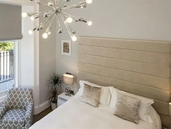 Classic Tek Büyük veya İki Ayrı Yataklı Oda, Banyolu/Duşlu (Disability Access)