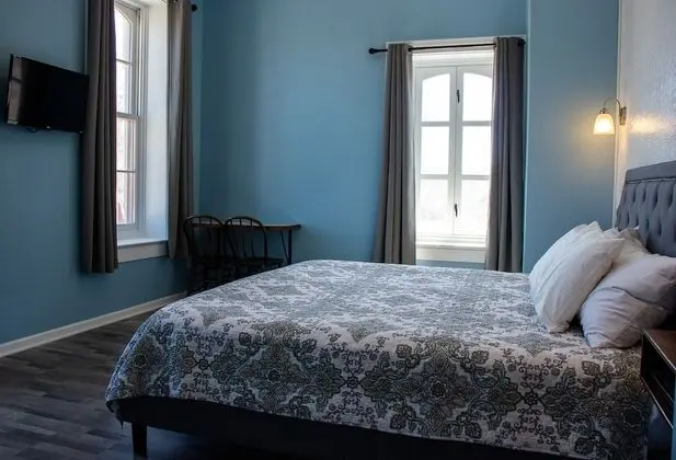 Premier Tek Büyük Yataklı Oda