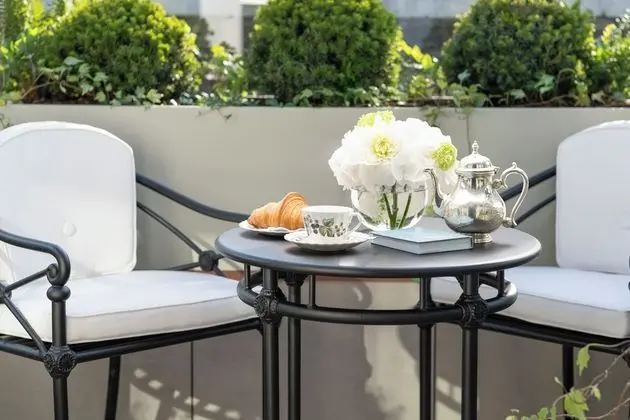 Executive Oda, Balkon
