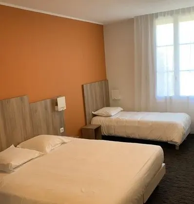 Classic Üç Kişilik Oda, Nehir Manzaralı