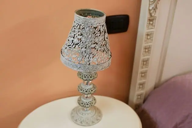 Üç Kişilik Oda