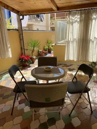 Deluxe Üç Kişilik Oda, Teras
