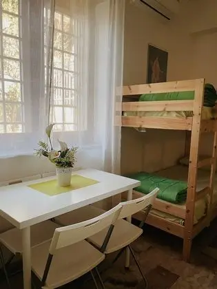 Family Dört Kişilik Oda, Bahçe Manzaralı