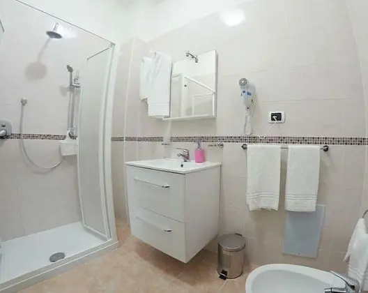 Family Dört Kişilik Oda, Bahçe Manzaralı