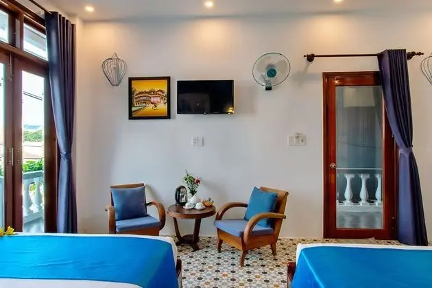 Deluxe Üç Kişilik Oda, Balkon