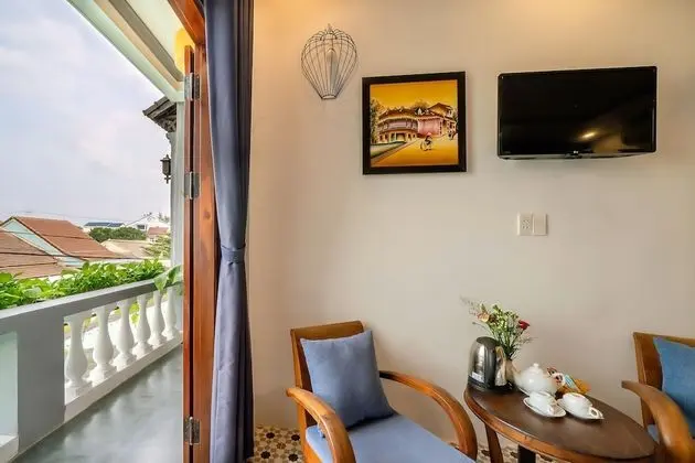 Deluxe Üç Kişilik Oda, Balkon