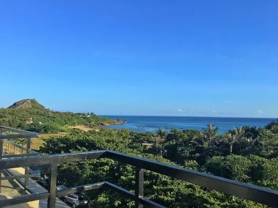 Deluxe Tek Büyük Yataklı Oda, 1 Büyük (Queen) Boy Yatak, Balkon, Deniz Manzaralı