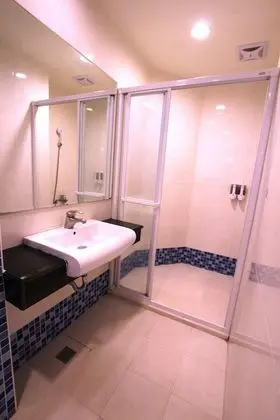 Deluxe Tek Büyük Yataklı Oda, 1 Büyük (Queen) Boy Yatak, Balkon, Deniz Manzaralı