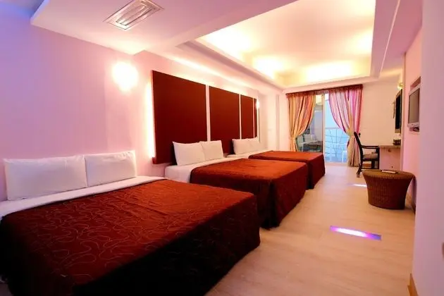 Family Oda, Birden Çok Yatak, Balkon, Kısmi Deniz Manzaralı