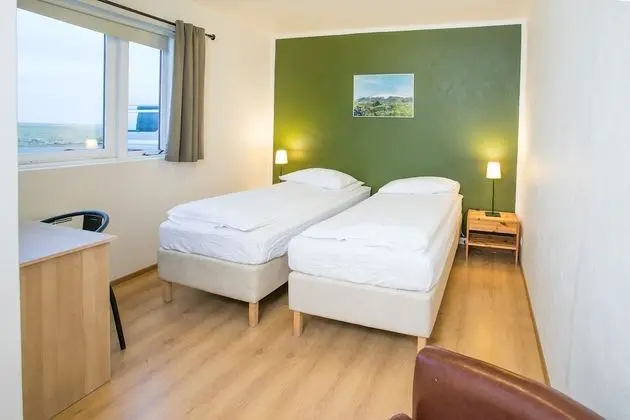 Basic Tek Büyük veya İki Ayrı Yataklı Oda