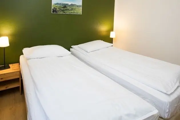 Basic Tek Büyük veya İki Ayrı Yataklı Oda