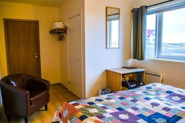 Basic Tek Büyük veya İki Ayrı Yataklı Oda