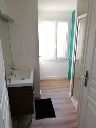 Tek Büyük Yataklı Oda, Havuz Manzaralı