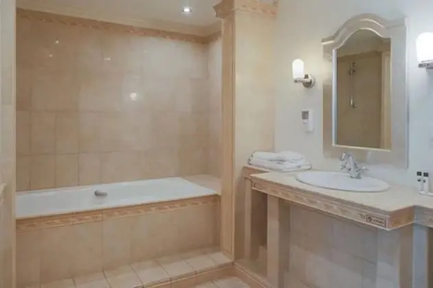 Tek Büyük Yataklı Oda, Deniz Manzaralı