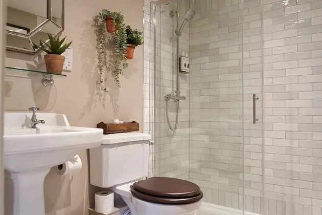Basic Tek Büyük veya İki Ayrı Yataklı Oda, Özel Banyo