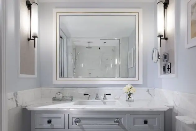 Deluxe Oda, 1 En Büyük (King) Boy Yatak, Engellilere Uygun