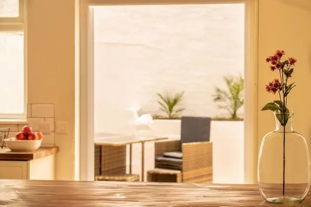 Superior Ev, Özel Banyo (Langleigh Villa)